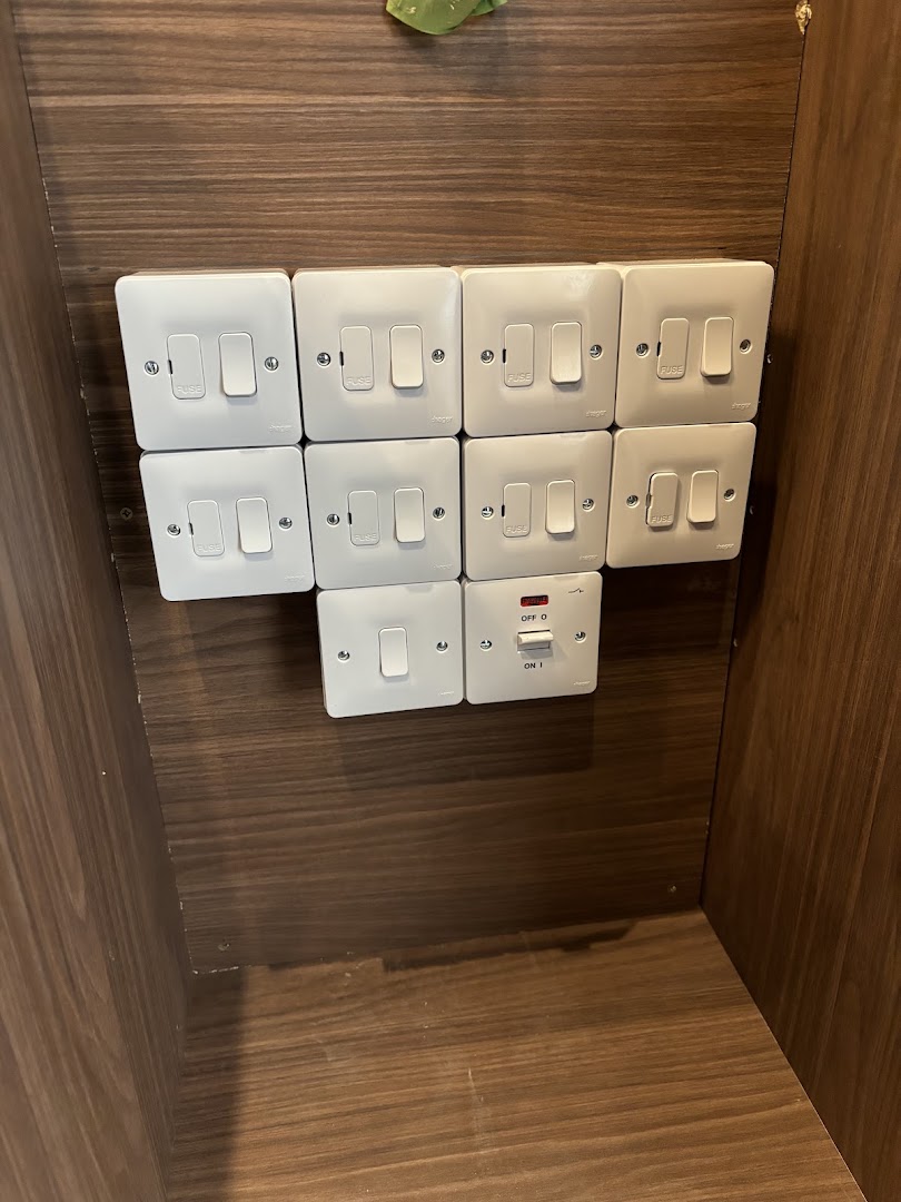 D Kerner Electrical Ltd — Photos 7